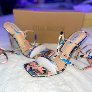 Steve Madden Uplift Camo Multicolor Square Toe Lace Up Heels